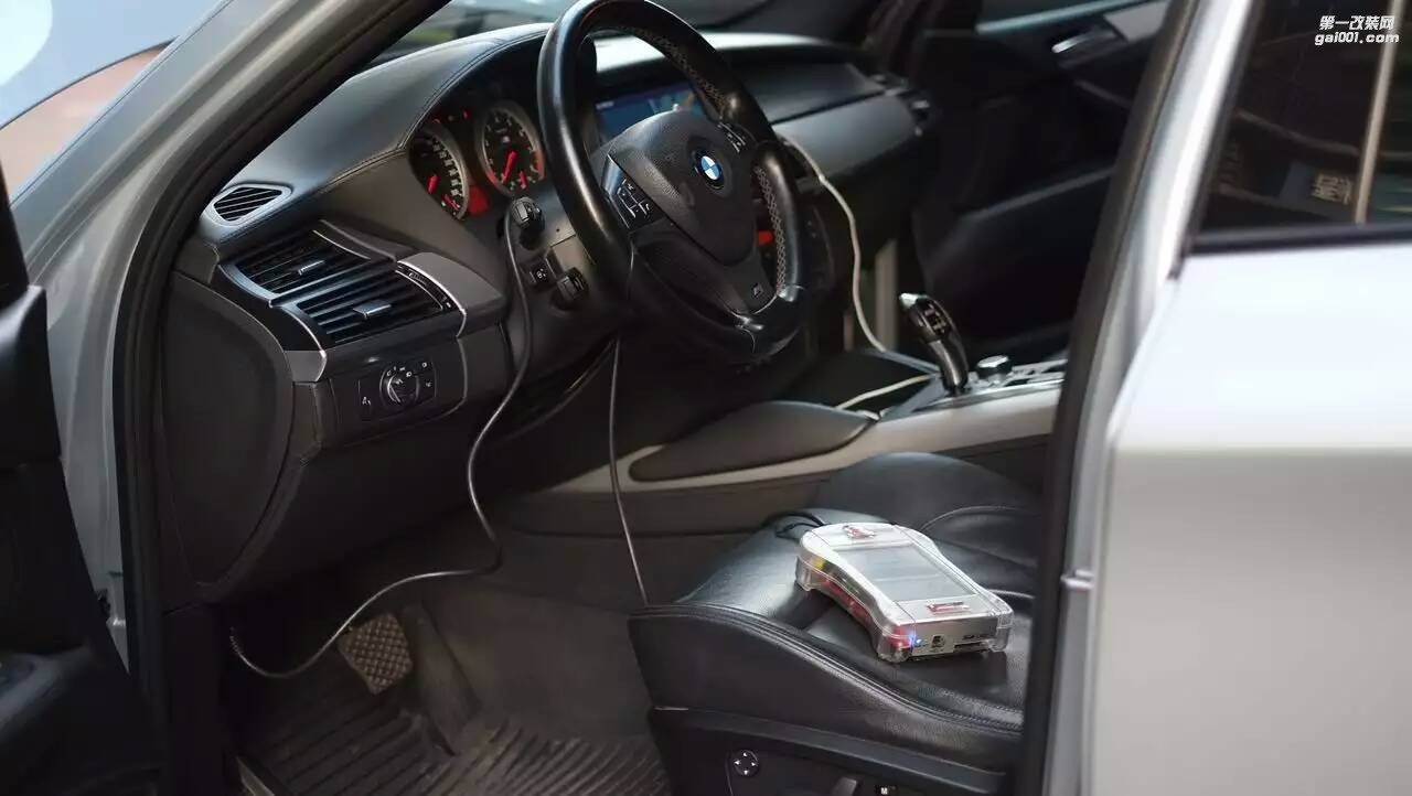 寶馬x6M 4.4t v8雙渦輪增壓 ecu程序特調(diào)