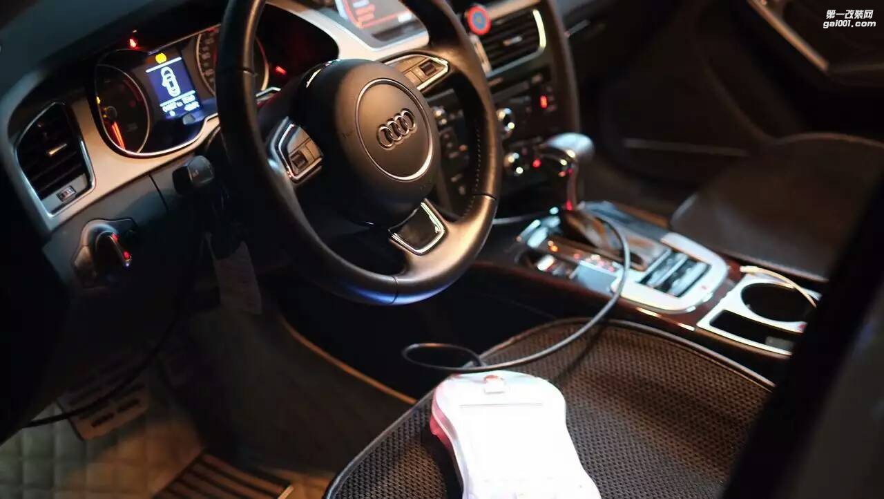 奧迪a4 35tfsi 2.0t 優(yōu)化ecu 動力升級