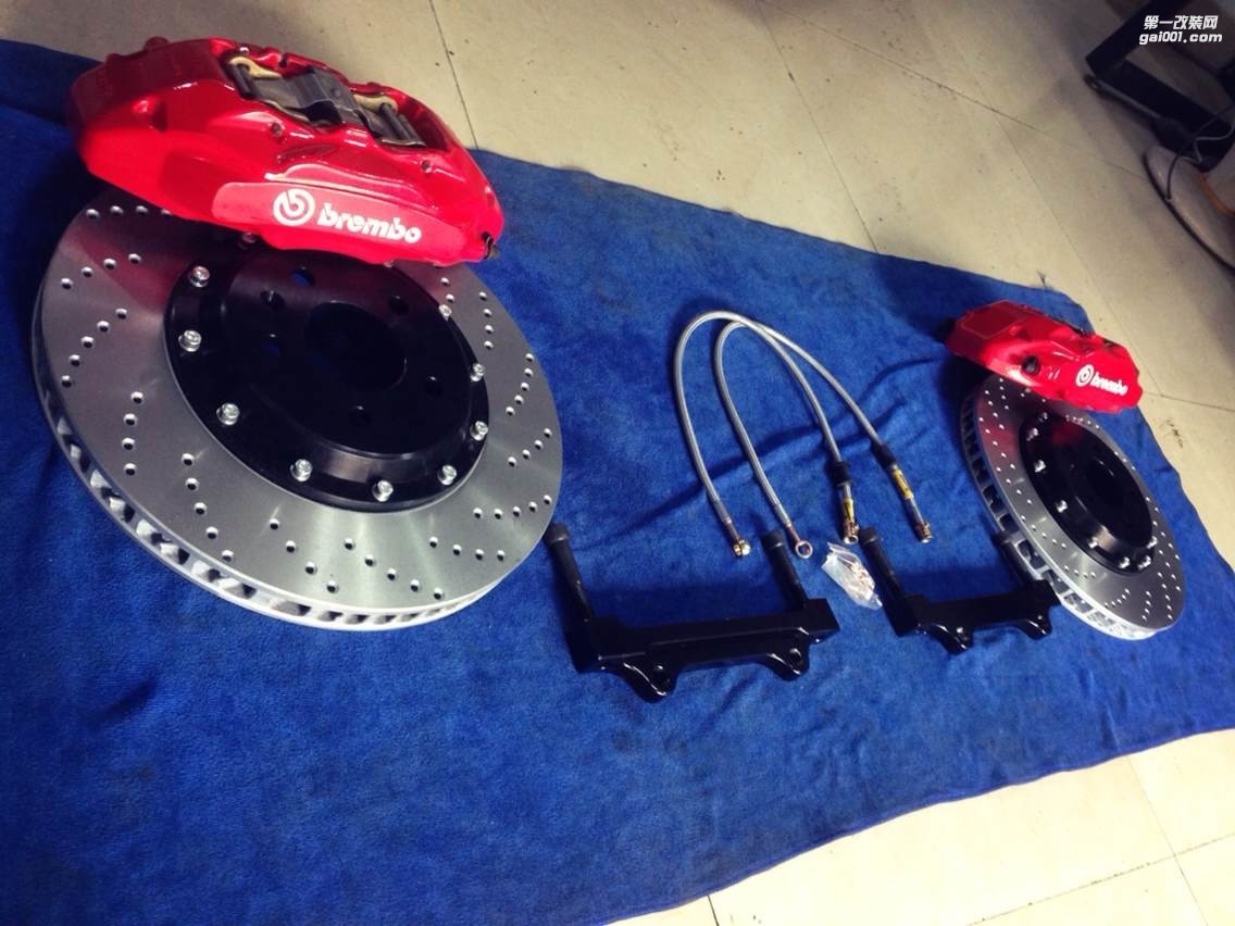 奧迪A5改Brembo卡鉗剎車盤