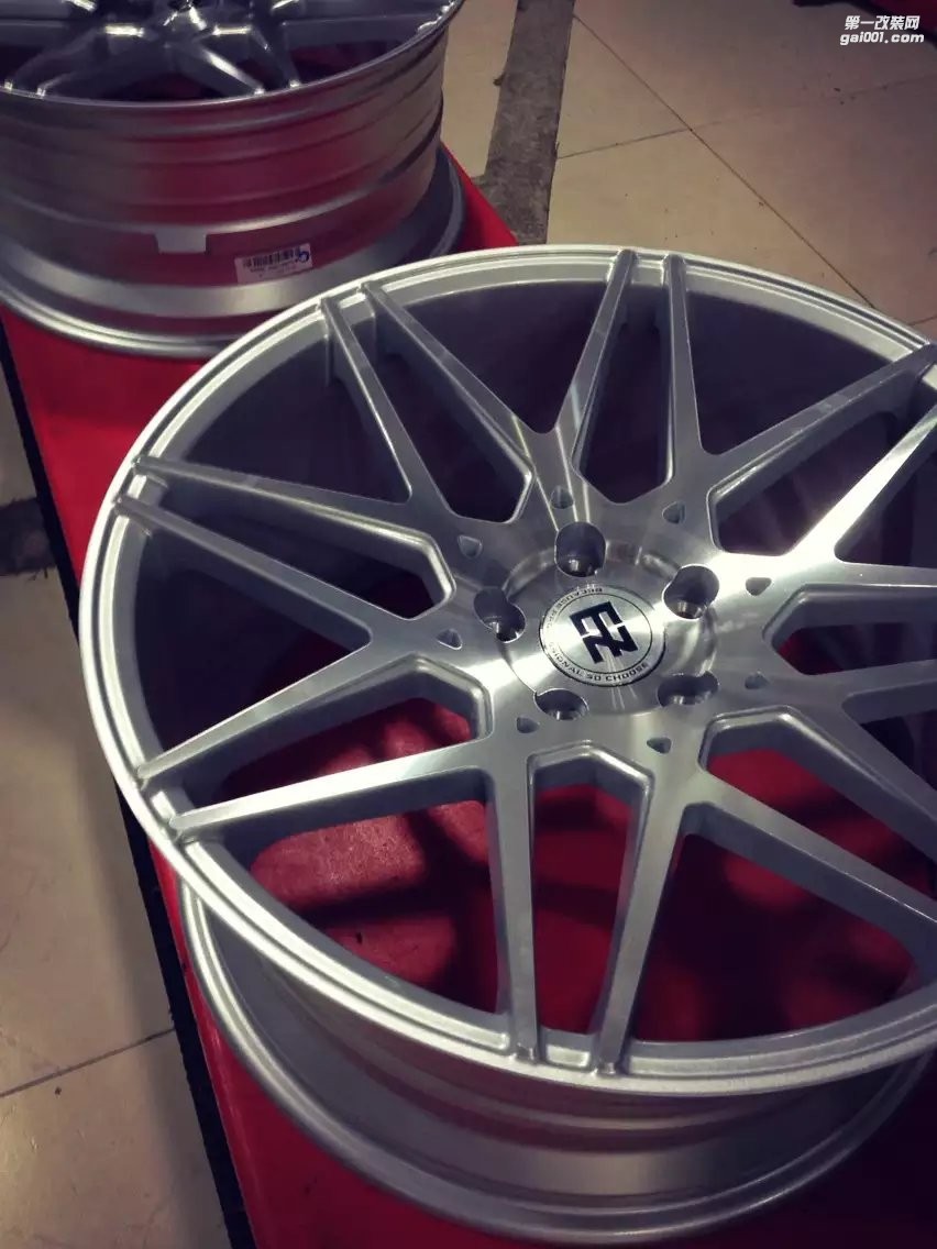 馬自達(dá)昂科塞拉剎車輪轂改裝