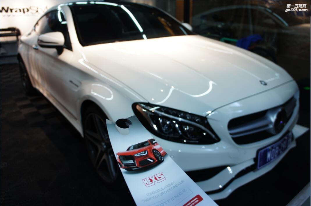 奔馳C63AMG 新車必備頂級透明保護膜（深圳廣州佛山車身改色貼膜）