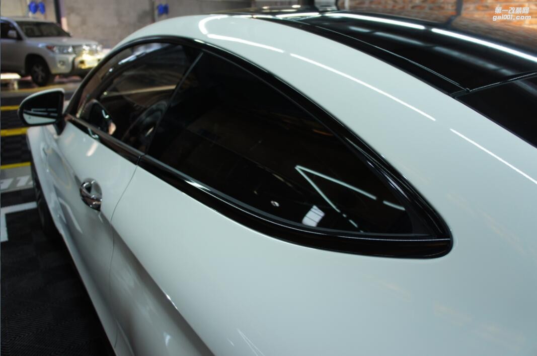 奔驰C63AMG 新车必备顶级透明保护膜（深圳广州佛山车身改色贴膜）