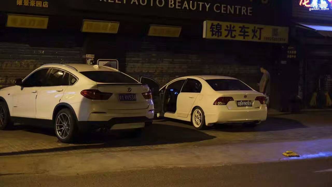 品牌:寶馬X4 xDrive20i