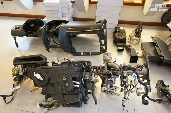 英菲尼迪JX35全車豪華汽車隔音降噪 安博士藍(lán)鉆系列【重慶渝大昌音響】