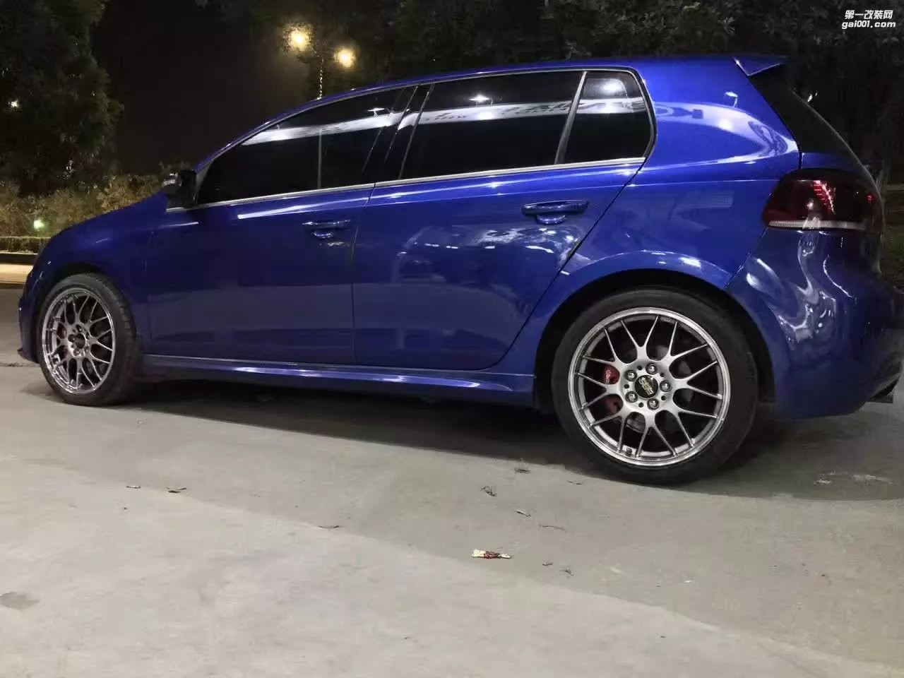 大眾，換 BBS  RGR 18寸 完工！