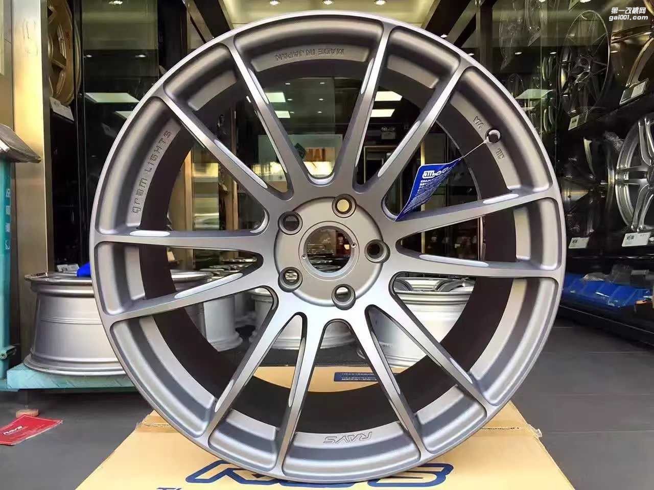 全新，日本 RAYS 57Xtreme  19寸