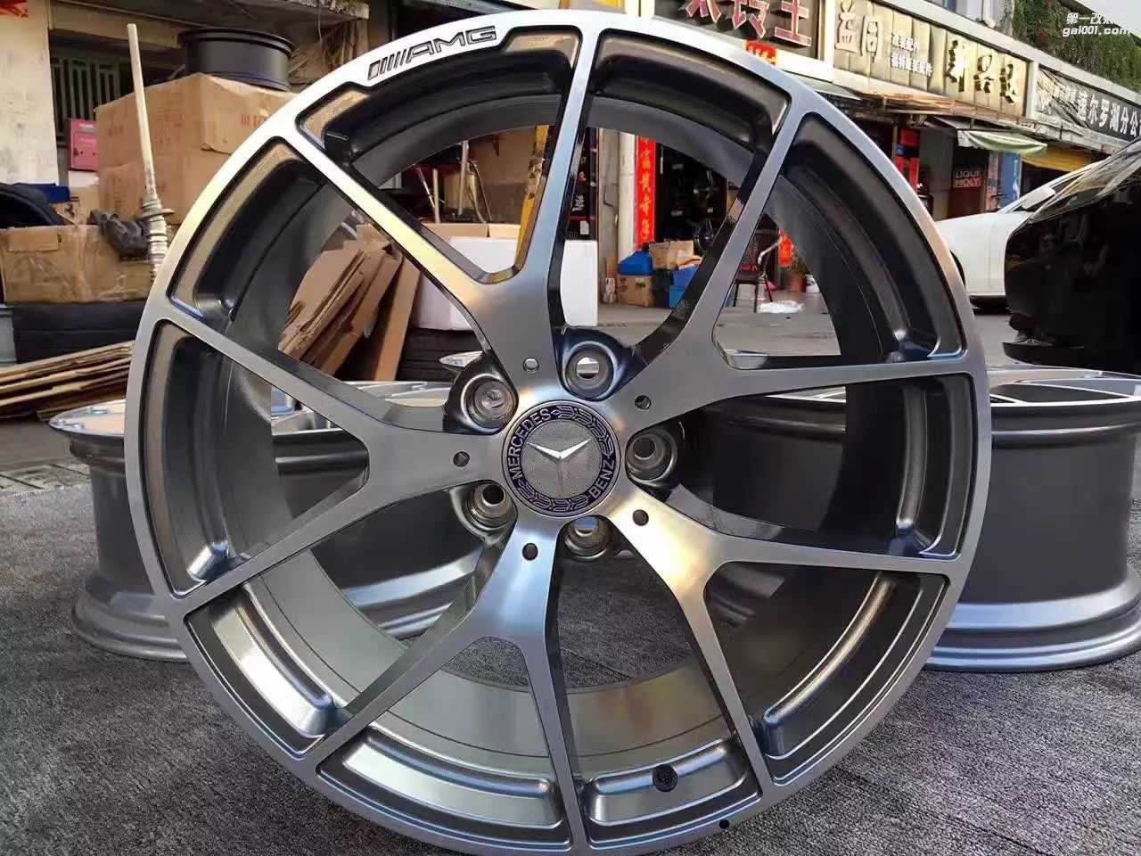 全新，奔馳 原廠 C63  507  ，AMG 鍛造   19寸