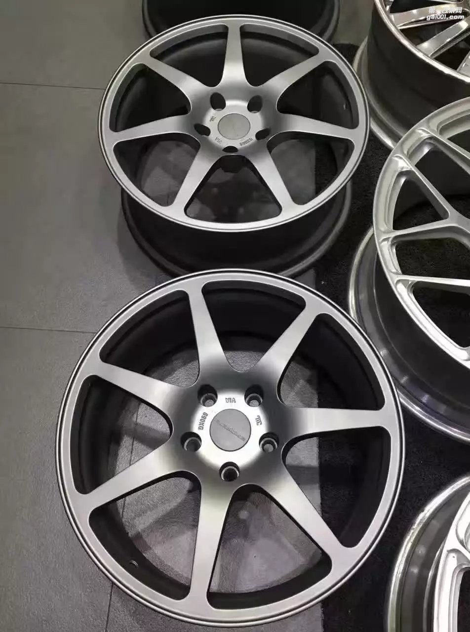 二手，鍛造 PRODRIVE GC07    18×8.5J ET32 5×114.3 or 5×112