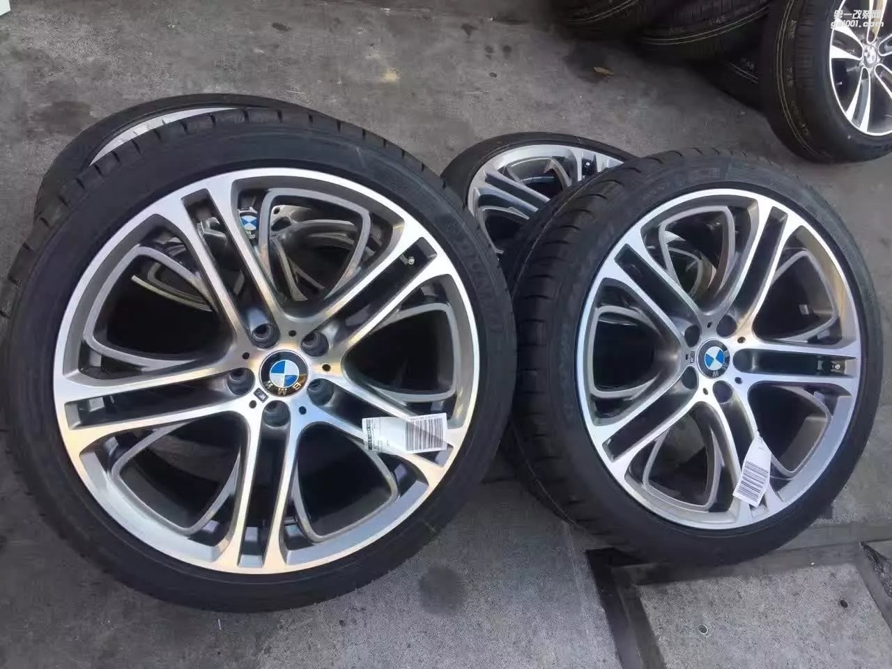 全新 套件，寶馬 原廠 X5 X6  21寸，連胎！