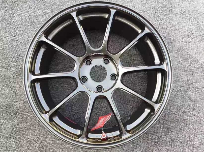 奧迪，換 RAYS.  ZE40 完工