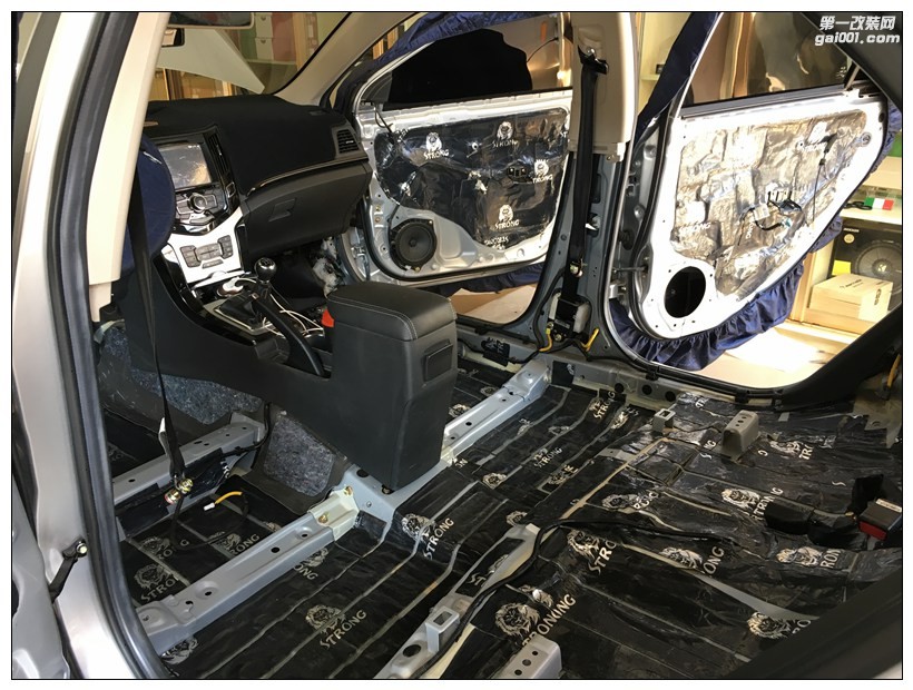 昆明汽車隔音降噪,比亞迪速銳全車獅龍頂級(jí)隔音降噪——云南先望出品