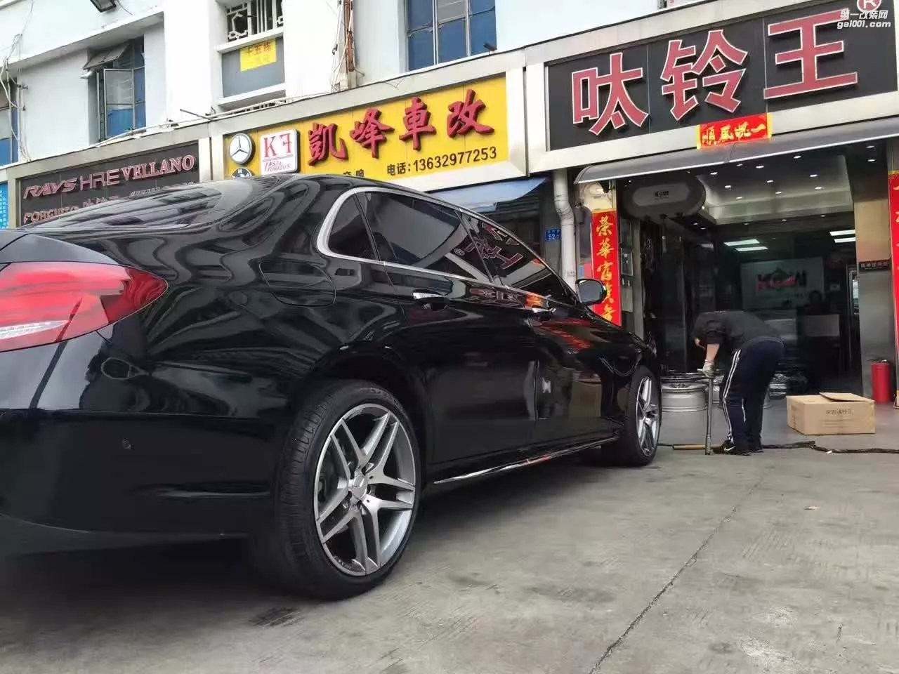 奔馳，換 原裝 19寸 完工！