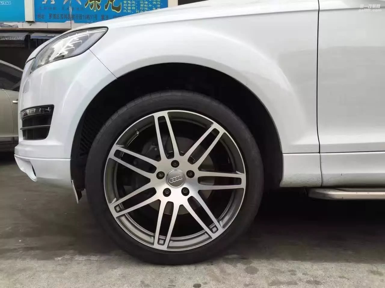 奧迪，換 原裝 21寸 鍛造 完工！