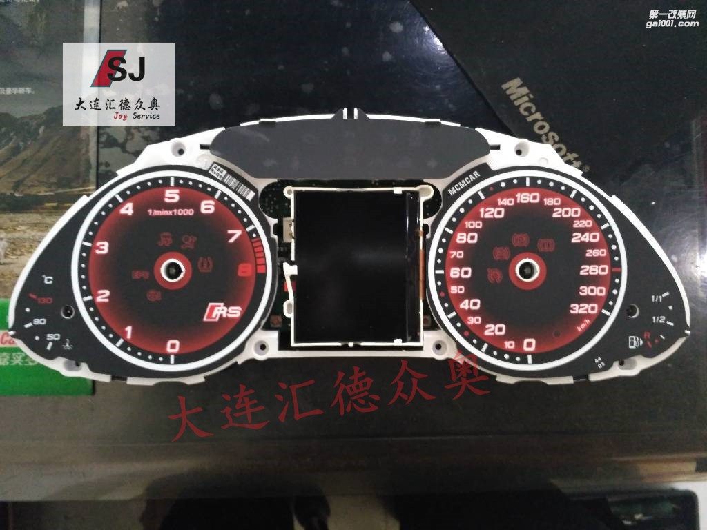 奧迪Q5改 方向盤、排擋桿、尾喉、儀表 貼紙
