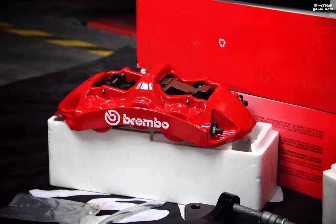 海亞：路虎攬勝改裝意大利brembo GT6 405mm打孔通風(fēng)浮動(dòng)碟 全原裝帶防偽卡