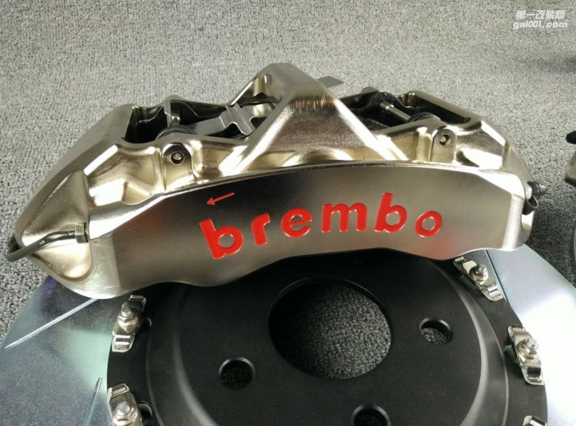 原装进口正品brembo GTR大六活塞刹车套装