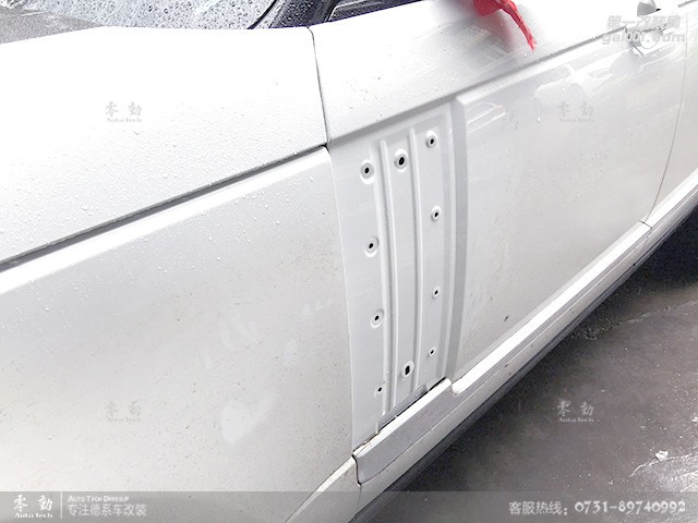 路虎攬勝行政版改裝飾板——湖南路虎改裝店