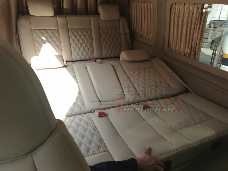 鄭州車時(shí)尚全順商務(wù)車內(nèi)飾改裝/江鈴全順座椅改裝包皮