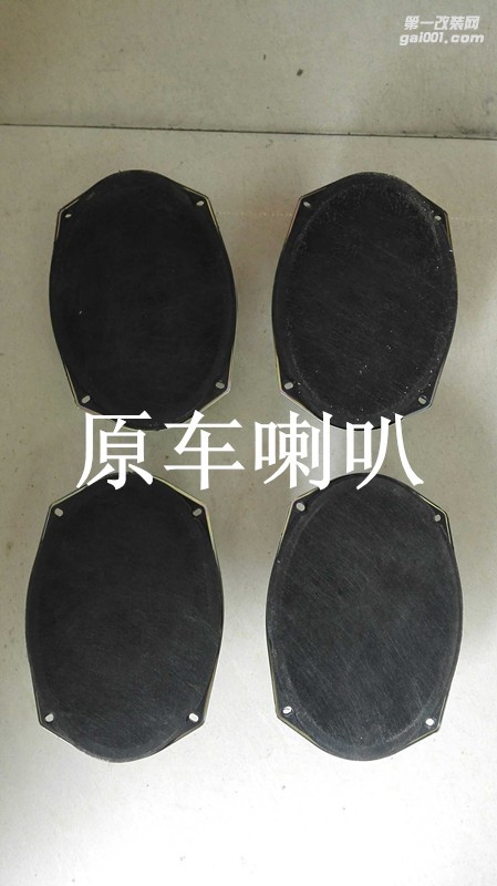 Jeep吉普指揮官汽車音響改裝德國(guó)彩虹喇叭-鄭州金聲音響