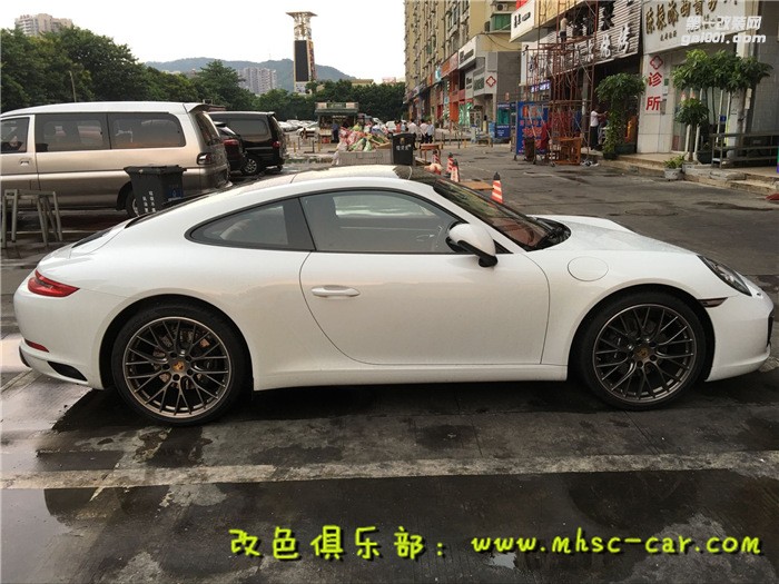 保時(shí)捷911全車施工專車專用透明保護(hù)膜 隱形車衣 漆面保護(hù)膜