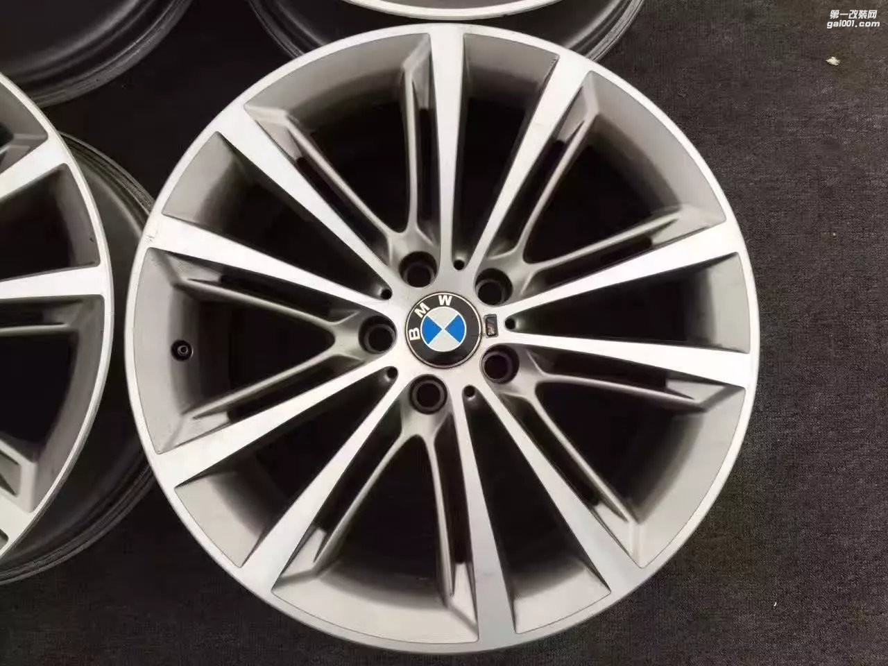 二手，寶馬 原廠 464   ?  20寸x8.5J ET33  9J ET44 5×120