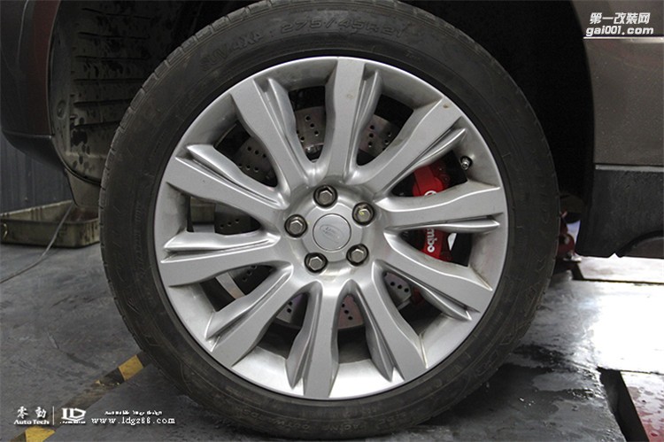 路虎攬勝改裝BREMBO剎車(chē)--湖南專(zhuān)業(yè)路虎改裝