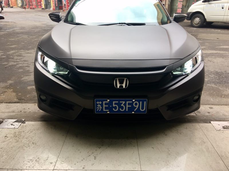 十代思域全車戰(zhàn)斗灰