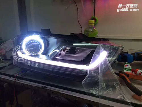 【廣州炫瀾車燈】低配Q3升級精剛海拉5雙光透鏡+精剛安定器