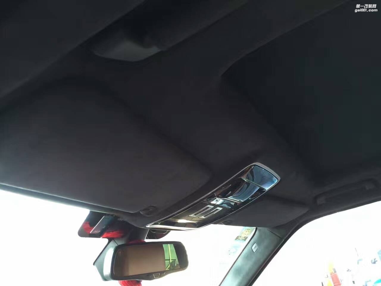 路虎攬勝運(yùn)動版全車內(nèi)飾改裝