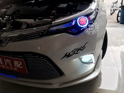 【廣州炫瀾車燈】豐田雷凌升級(jí)精剛海拉5雙光透鏡+精剛X5安定器