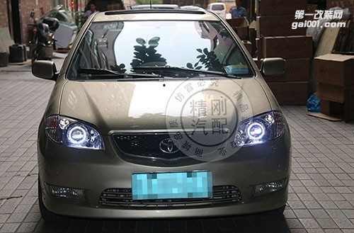 【广州炫澜车灯】丰田老威驰升级精刚海拉5双光透镜+雪莱特氙气灯