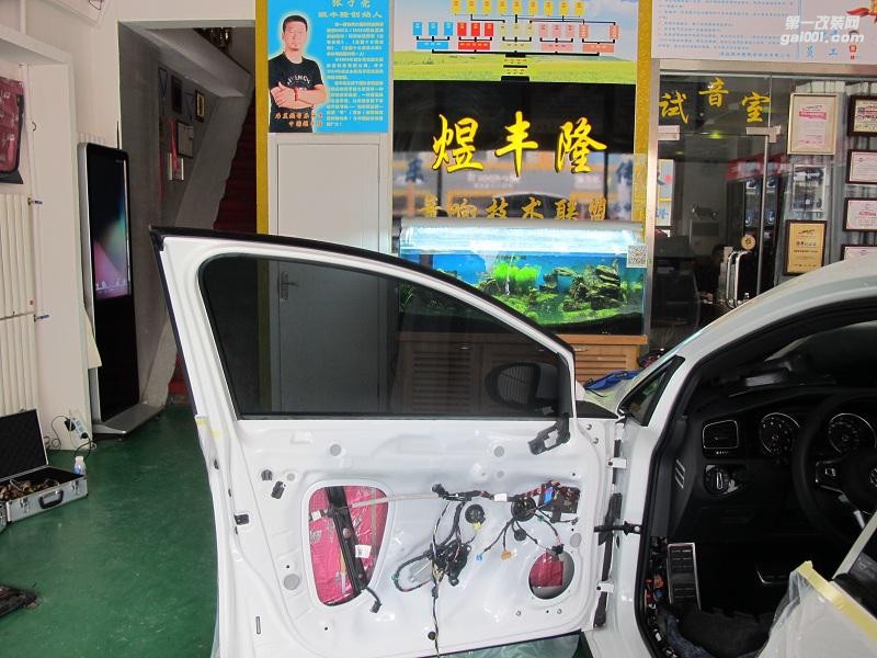 青島汽車音響——高爾夫GTI盡情享受速度與激情