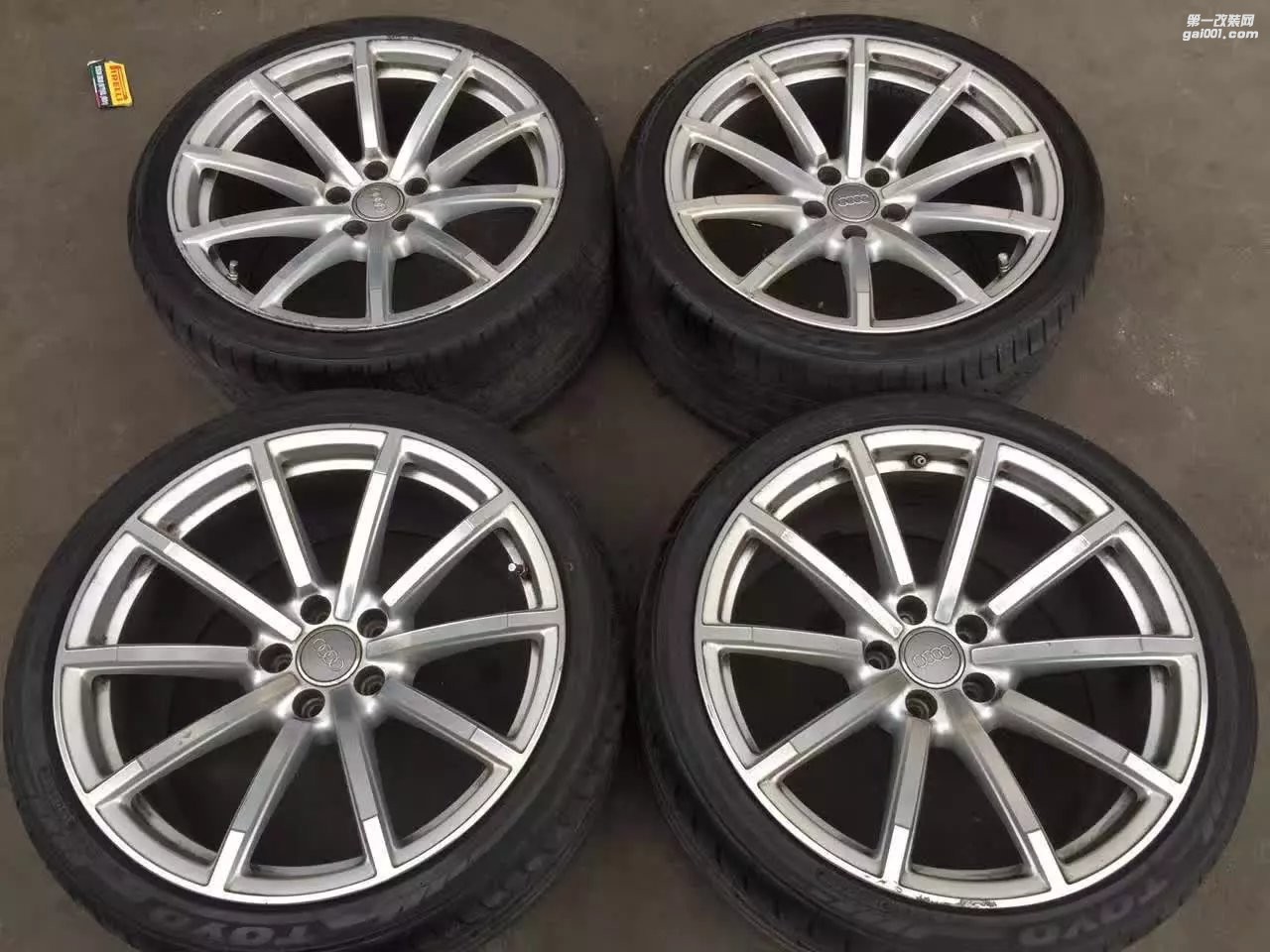 奧迪 RS5，19寸，原廠