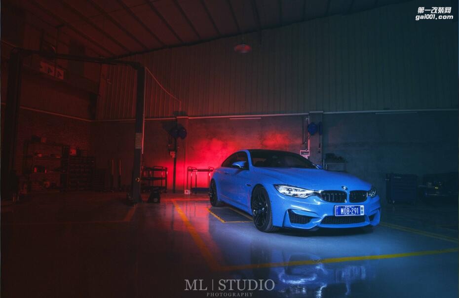 BMW M4施工法国HEXIS顶级漆面保护膜（广州佛山MOB改色改装俱乐部）