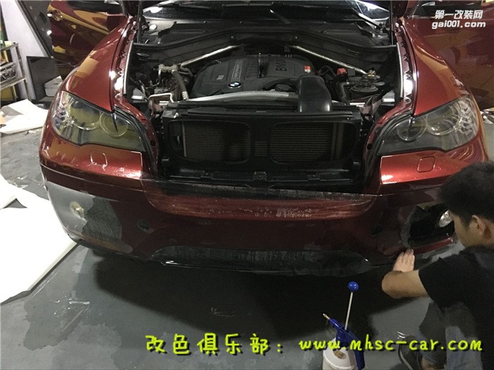 寶馬X6貼膜改色施工美國CP頂級透明保護膜隱形車衣 深圳車衣裳膜幻色彩汽車改色貼膜