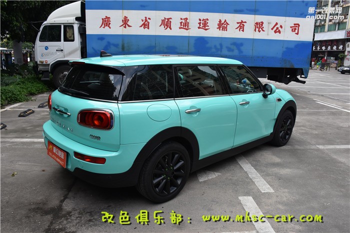 mini車身改色貼膜施工亮光蒂芙尼 深圳車衣裳膜幻色彩出品