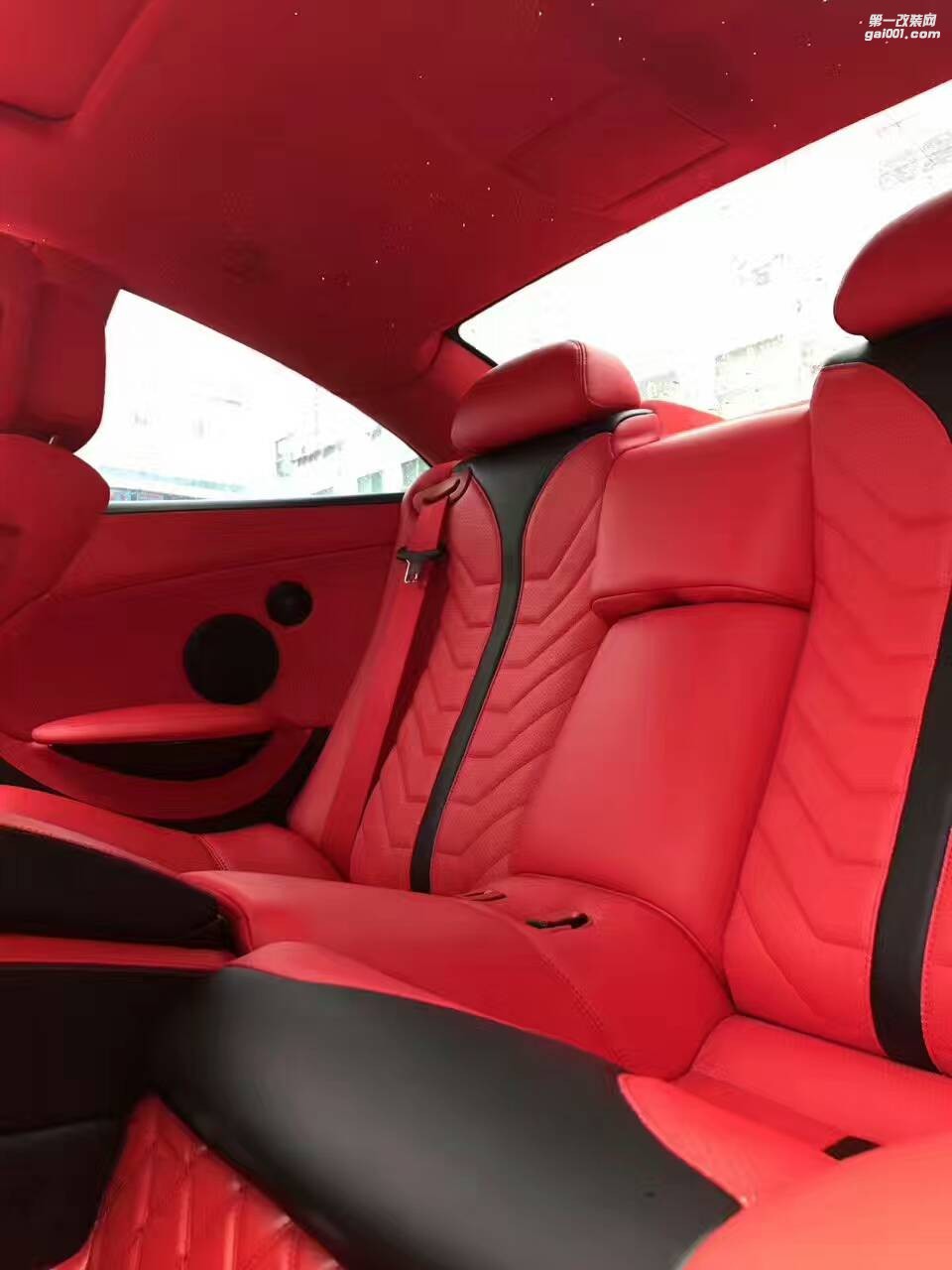 寶馬全車(chē)紅色內(nèi)飾改裝