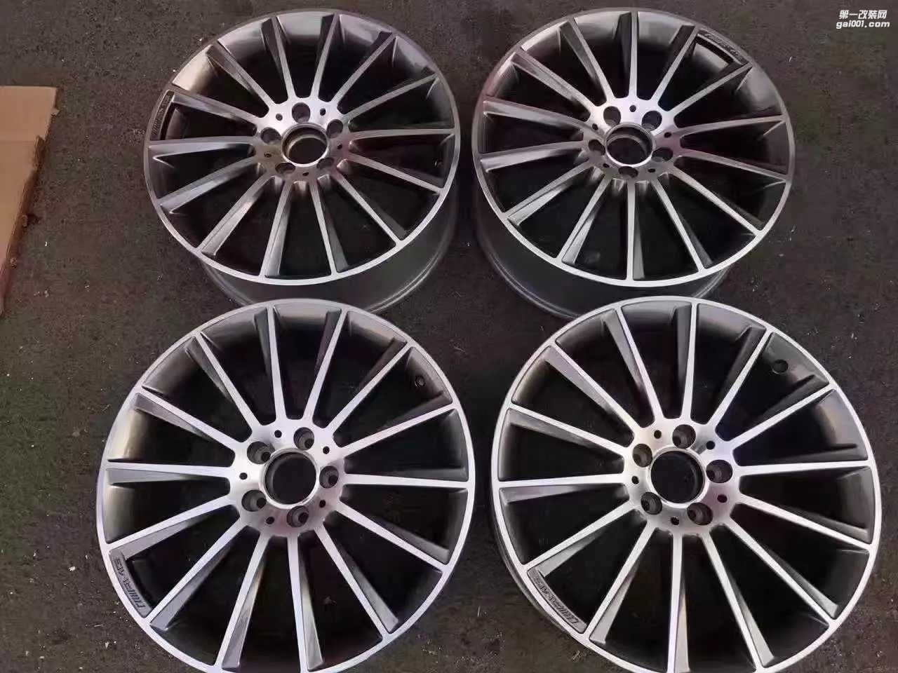 新款 C400  AMG 原裝 土耳其 制造.  19寸，合裝  奔馳 ，歡迎咨詢！