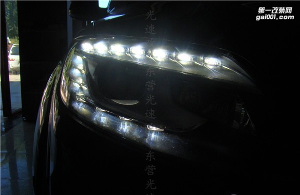 東營改燈 汽車大燈改裝奧迪Q7 升級海拉5雙光透鏡氙氣燈 東營光速改