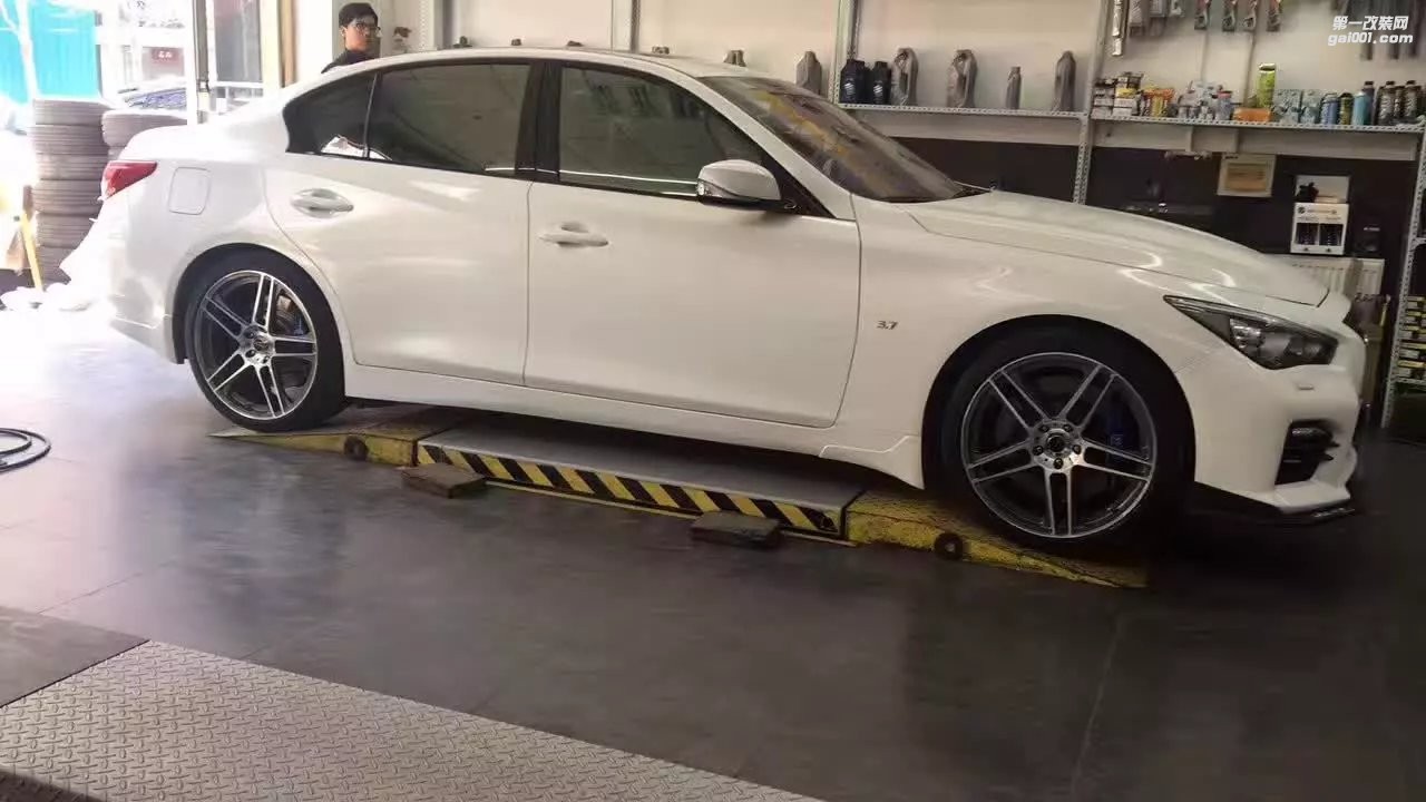 感謝沈陽哥們，發(fā)來裝車效果圖  鍛榮社，20寸
