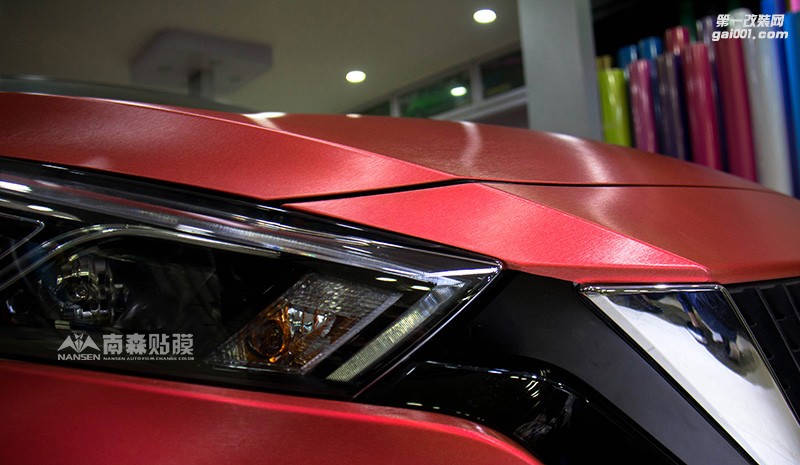 日產(chǎn)藍鳥車身改色效果案例 南森汽車改色出品