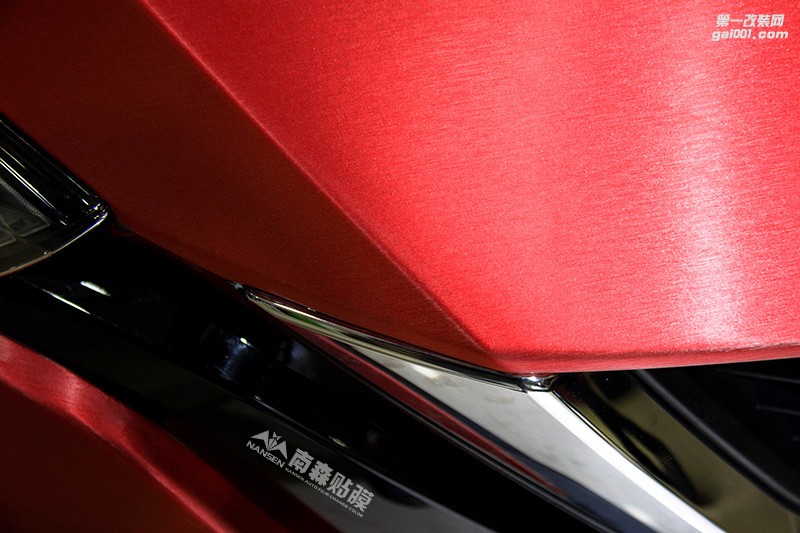 日產(chǎn)藍鳥車身改色效果案例 南森汽車改色出品