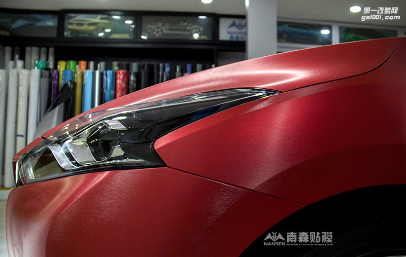 日產(chǎn)藍鳥車身改色效果案例 南森汽車改色出品