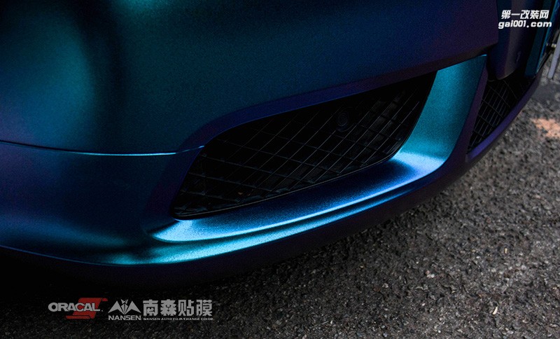 賓利歐陸車身改色案例-電光紫魅藍 廣州南森汽車改色出品