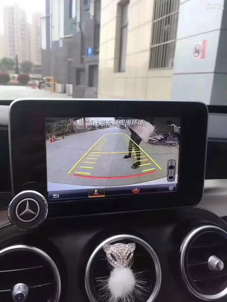 東營光速改汽車改裝新C 柏林旋轉(zhuǎn)高音 加軌跡 最新黃金搭檔標配