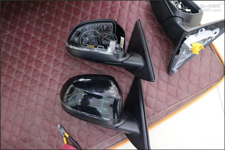 西安宝马X6升级氛围灯、原厂折叠后视镜、原厂前雷达，实用美观