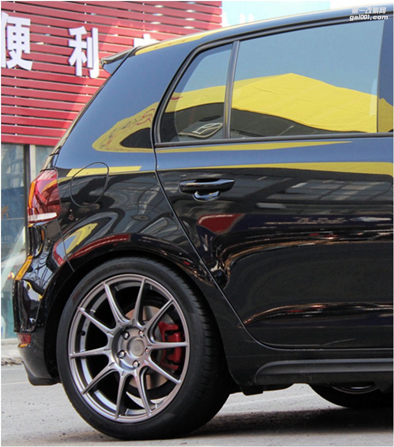 海亞：高爾夫6GTI 換裝 SRR GTX01 18寸輕量化輪轂