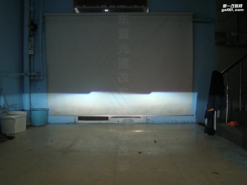 東營汽車大燈改裝 獵豹升級海拉5 東營光速改