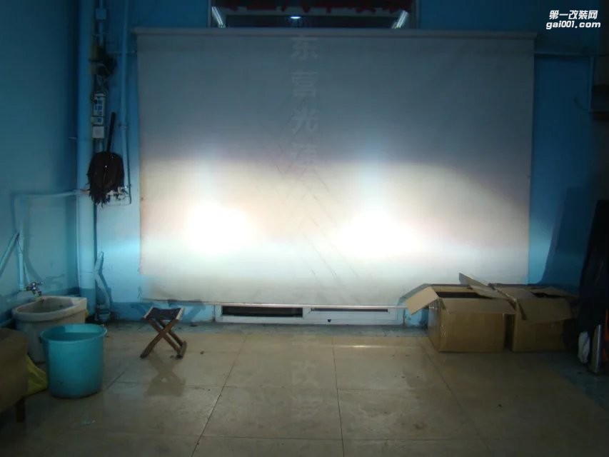 東營(yíng)光速改汽車(chē)大燈改裝升級(jí) 斯巴魯 海拉5