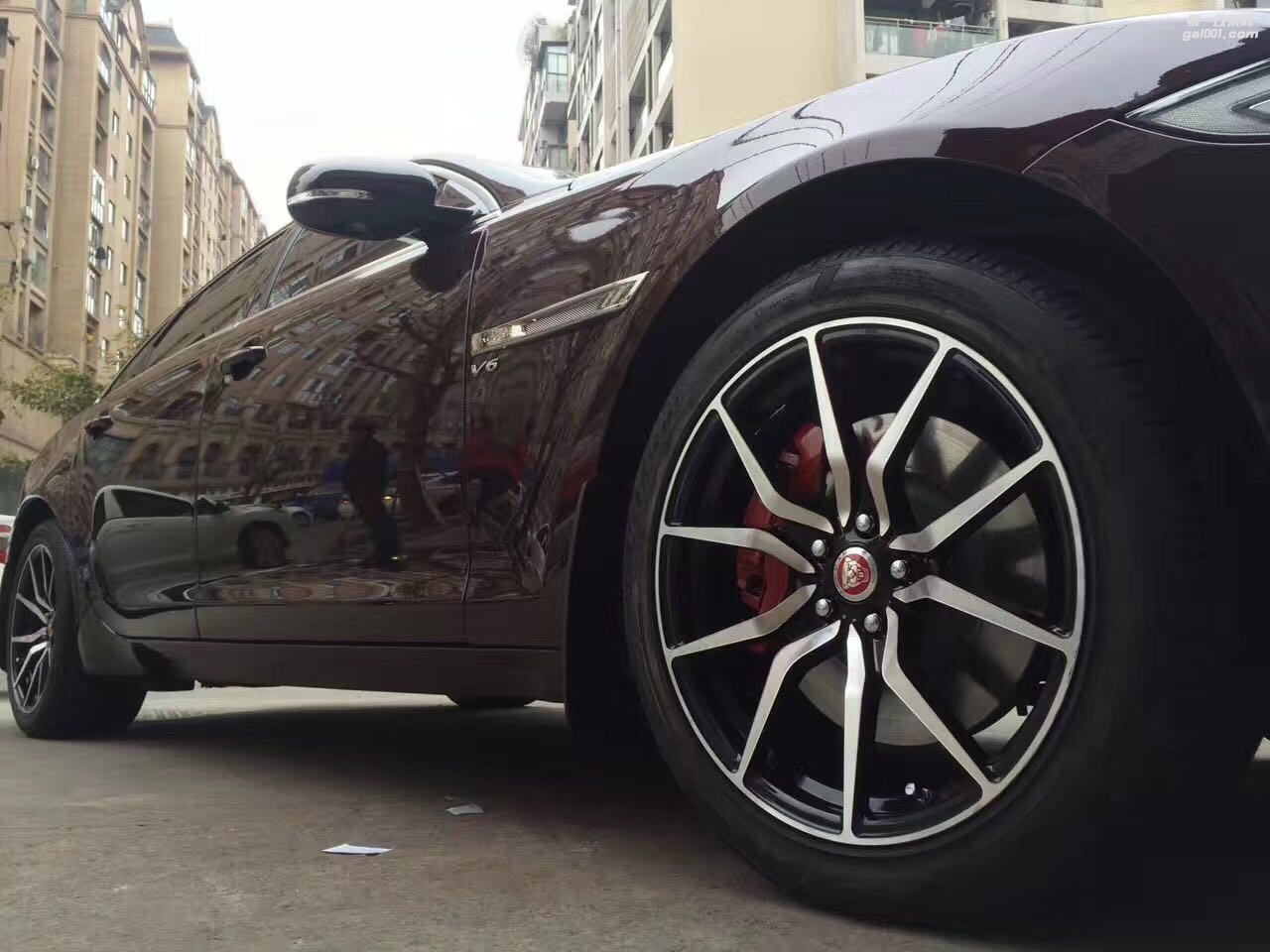 捷豹XJL 提車升級(jí)19寸鍛造輪轂 成都紅駱駝案例